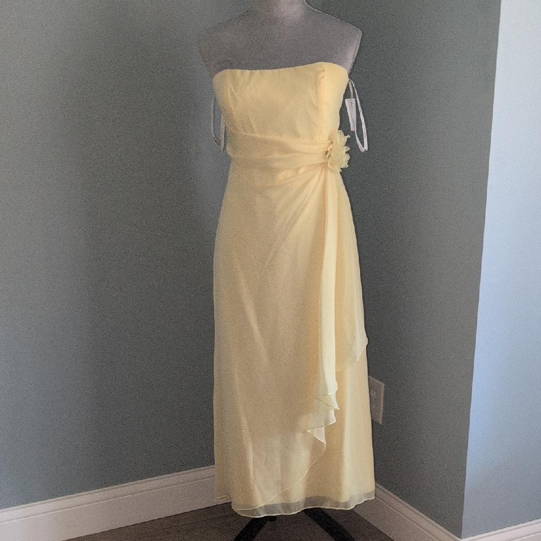 Davids Bridal 12 Strapless Yellow Chiffon Dress W/ Sash And Floral Detail